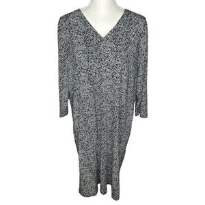 J. Jill Wearever  Collection V-Neck Black Printed And White Stretch Dress L